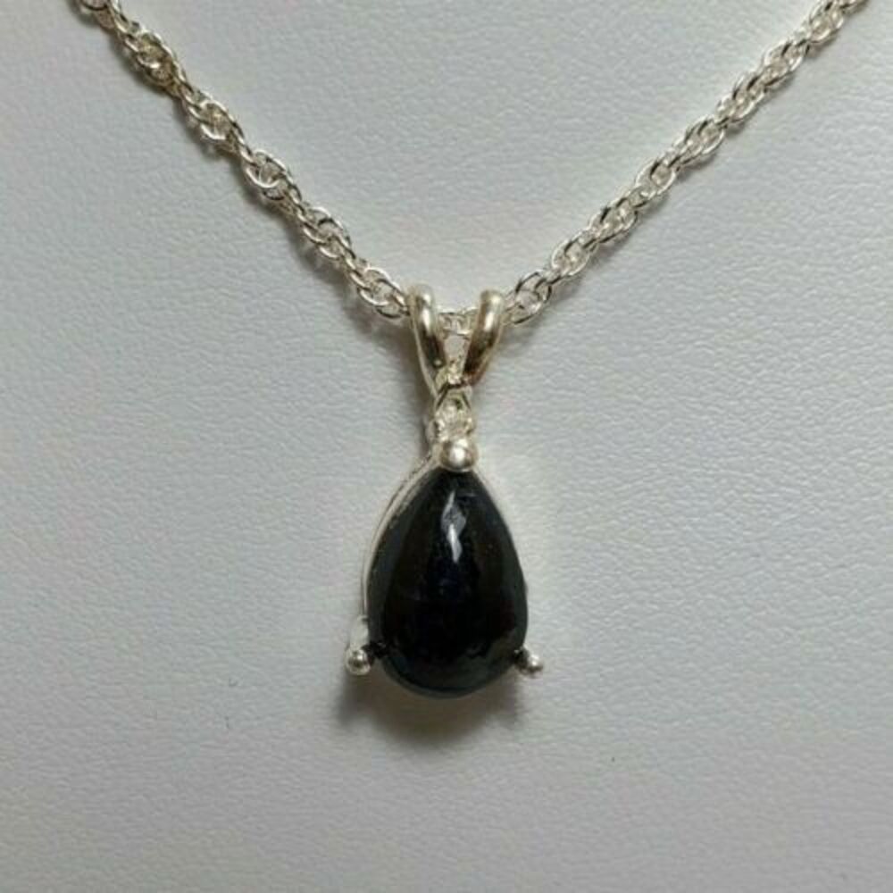 Natural Sapphire and Diamond Pendant Necklace with 18 Chain - Picture 4 of 8